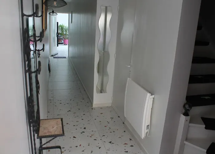 Alojamento de Acomodação e Pequeno-almoço Etape 111 Lille